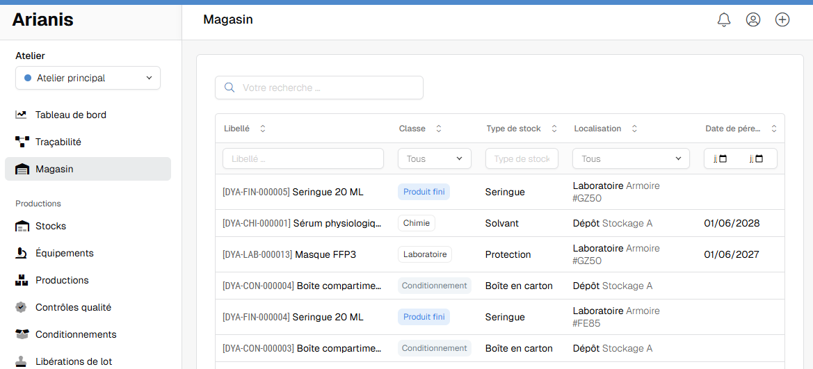 Interface du module Magasin Arianis : liste des stocks avec classe, localisation et péremption